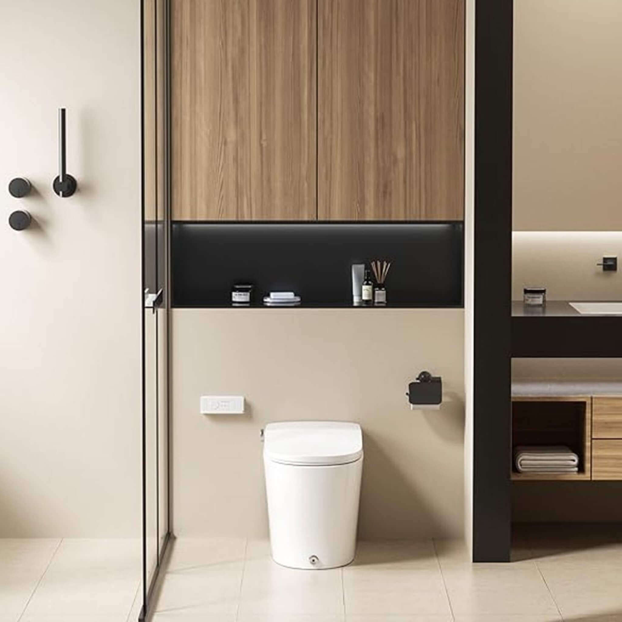 HRW Heavy Duty High-Power Flush Smart Toilet With Built-In Bidet And Elongated Heated Seat (SAK13684) image 1