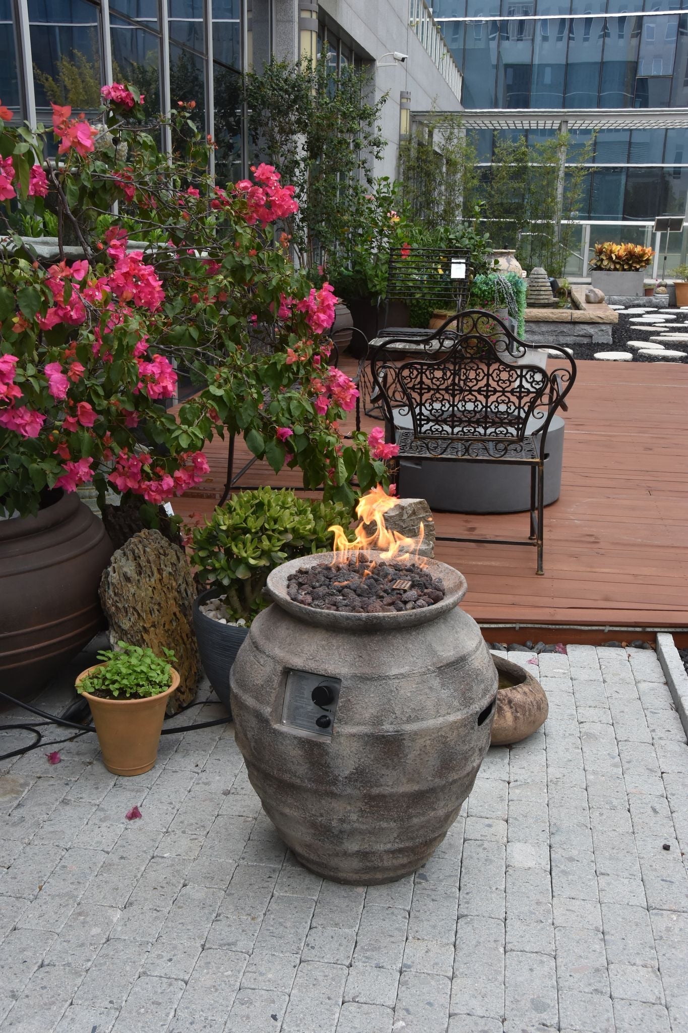 Modeno Pompeii Fire Pit image 1