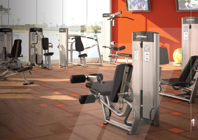 Certified Used Life Fitness Circuit 12 pieces *MAKE OFFER*