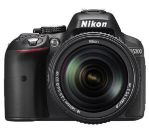 Nikon D5300 DX Digital SLR Camera w/ 18-140mm VR Lens Black